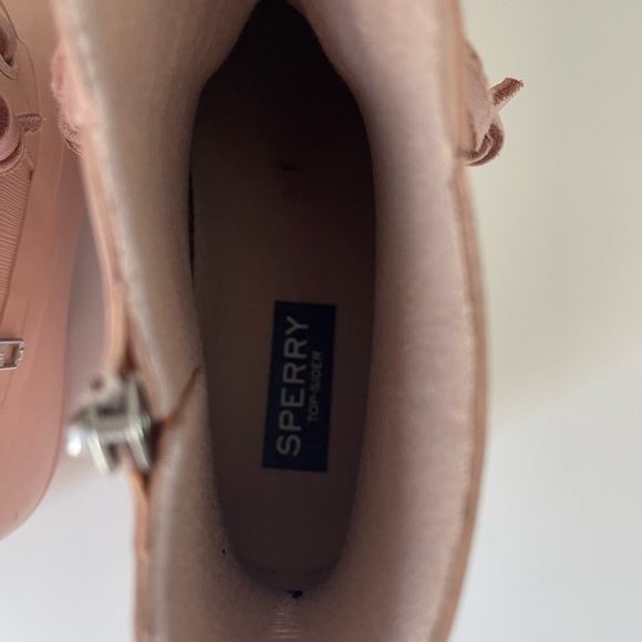 Sperry Rain Boots - Picture 6 of 10